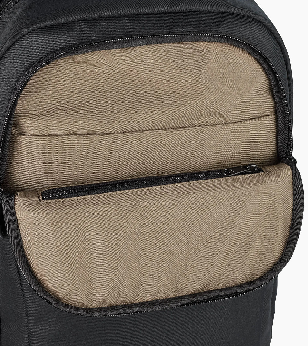Business Backpack – Essential | Porsche Design