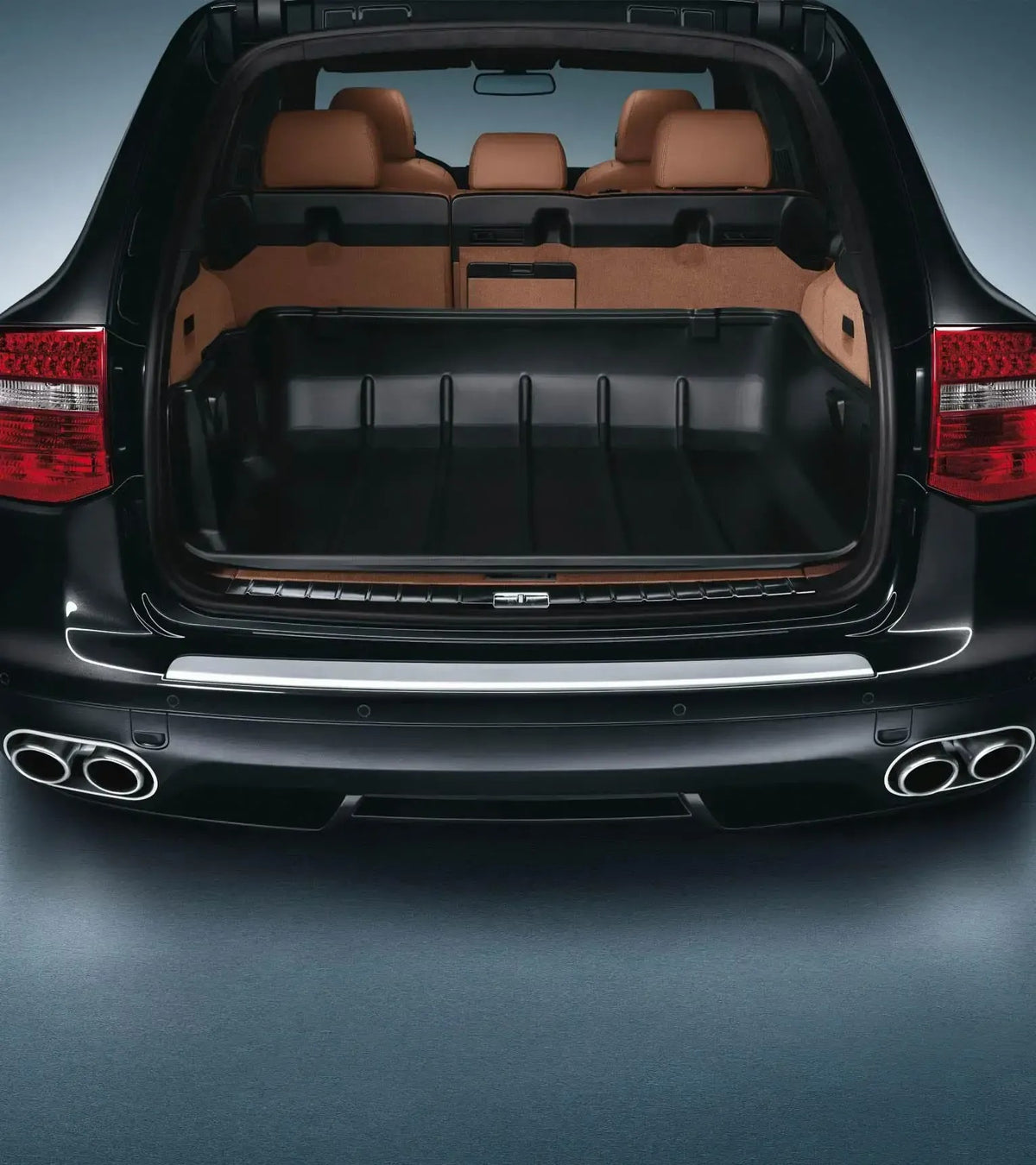 Porsche Loading Sill Protective Film for Cayenne (E3) | Porsche Design
