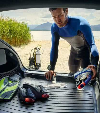 Porsche Luggage Compartment Liner for Panamera | Porsche Design