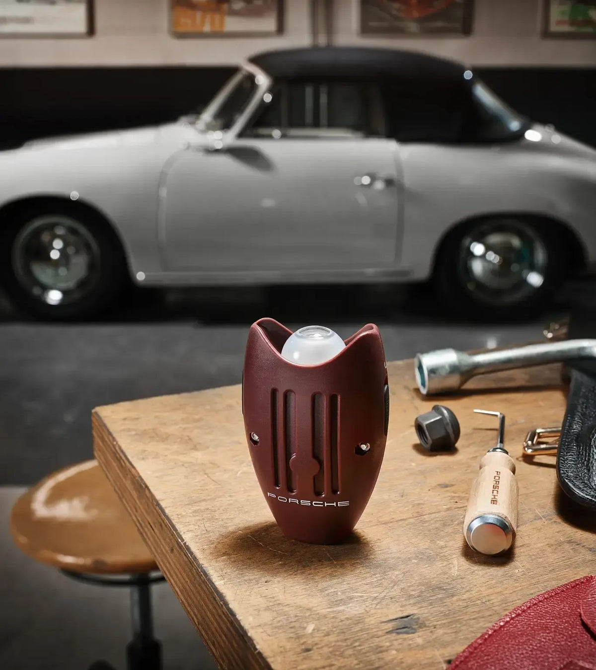 Porsche Classic Hand Lamp | Porsche Design