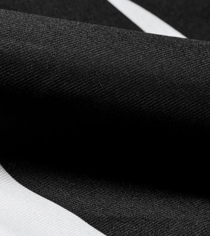 Porsche Indoor Car Cover 718 Cayman GT4 design | Porsche Design