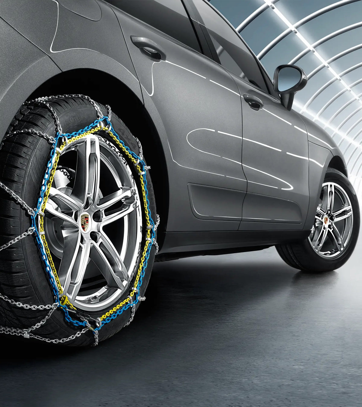Porsche Snow Chains for Macan (I, II & III) | Porsche Design