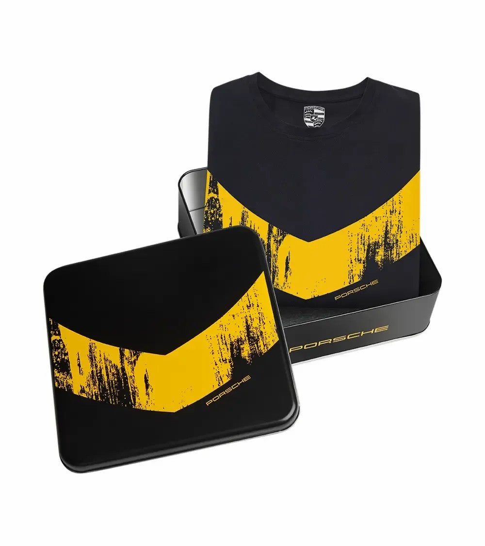 Collector’s T-Shirt Edition No. 15 unisex – GT4 Clubsport – Ltd. | Porsche Design