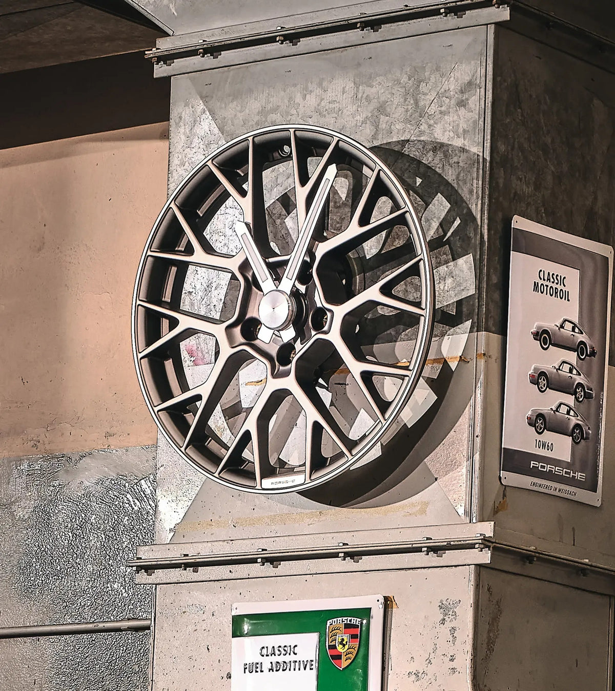 Wheel rim wall clock – Porsche Originals | Porsche Design