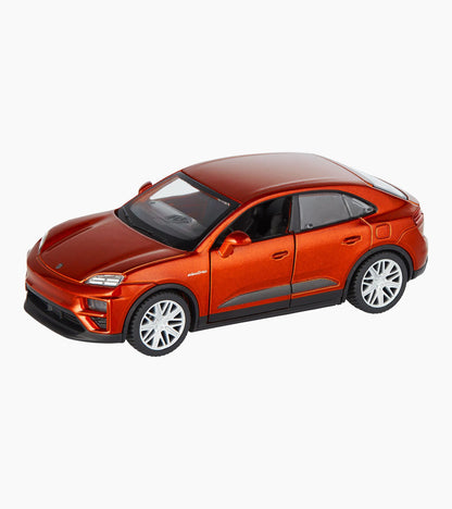 Porsche Macan wind-up toy car | Porsche Design