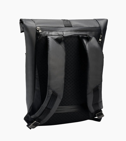 Macan backpack – Essential | Porsche Design
