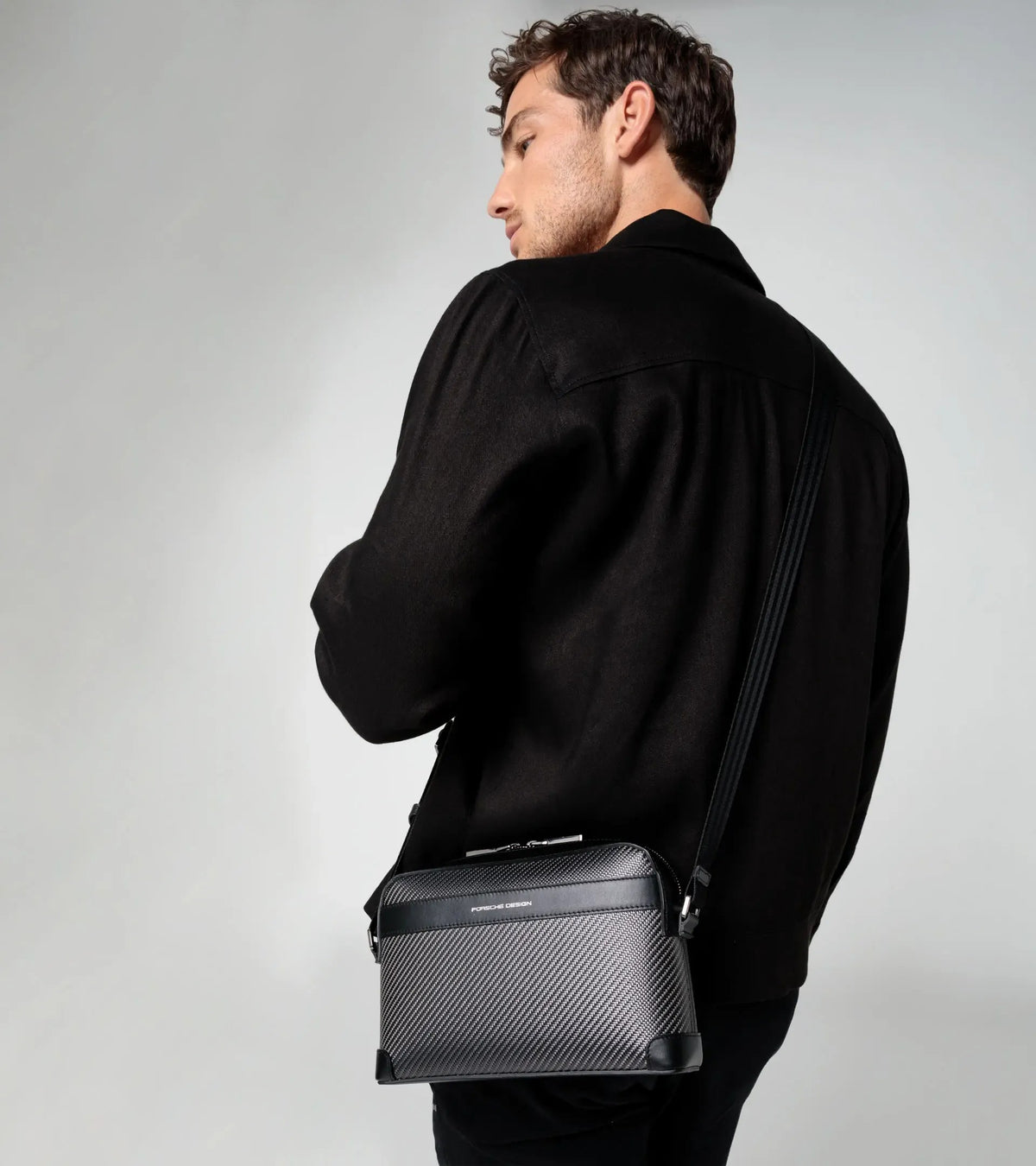 Carbon Shoulder Bag S2 | Porsche Design