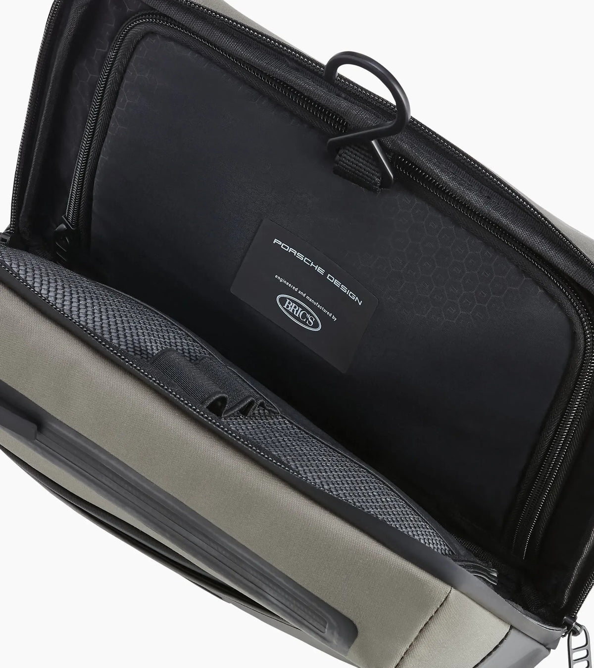 Urban Eco Washbag L | Porsche Design