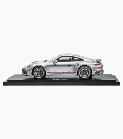 Porsche 911 First Turbo Sonderwunsch (special request) Remastered (992) – Limited Edition | Porsche Design