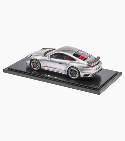 Porsche 911 First Turbo Sonderwunsch (special request) Remastered (992) – Limited Edition | Porsche Design
