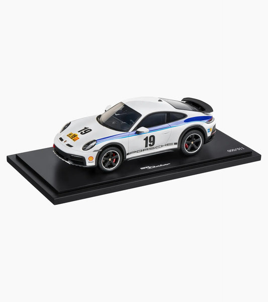 Porsche 911 Dakar (992) Rally 1974 Design – Ltd. | Porsche Design