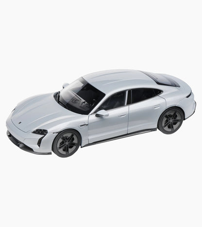 Porsche Taycan Turbo S (J1 PA) | Porsche Design