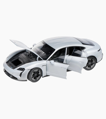 Porsche Taycan Turbo S (J1 PA) | Porsche Design