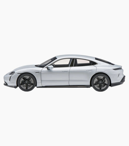 Porsche Taycan Turbo S (J1 PA) | Porsche Design