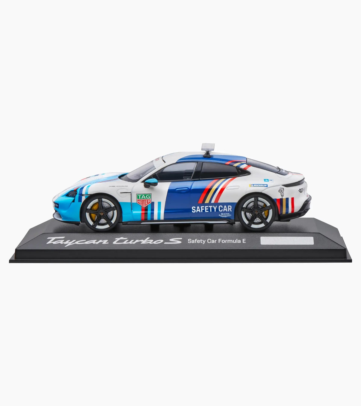 Porsche Taycan Turbo S Safety Car – Limited edition | Porsche Design
