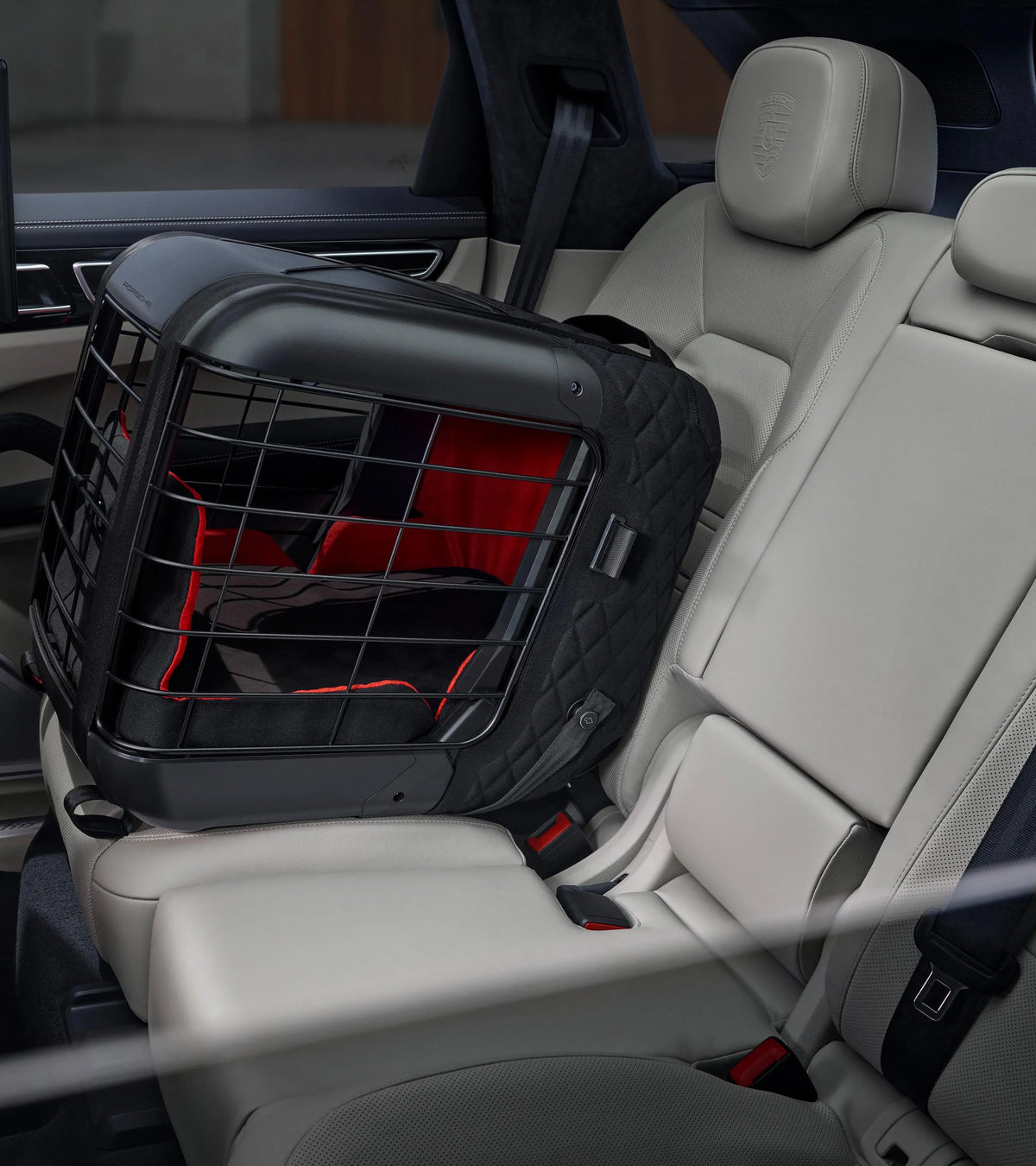Porsche Dog Transport Crate | Porsche Design