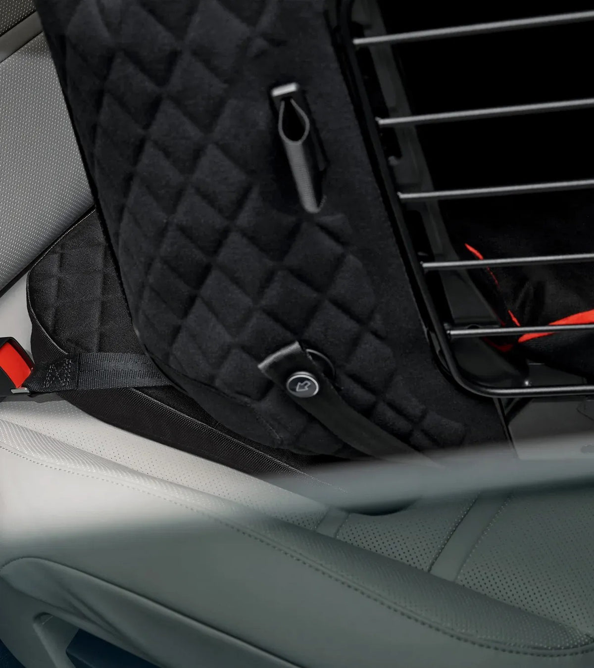 Porsche Dog Transport Crate | Porsche Design