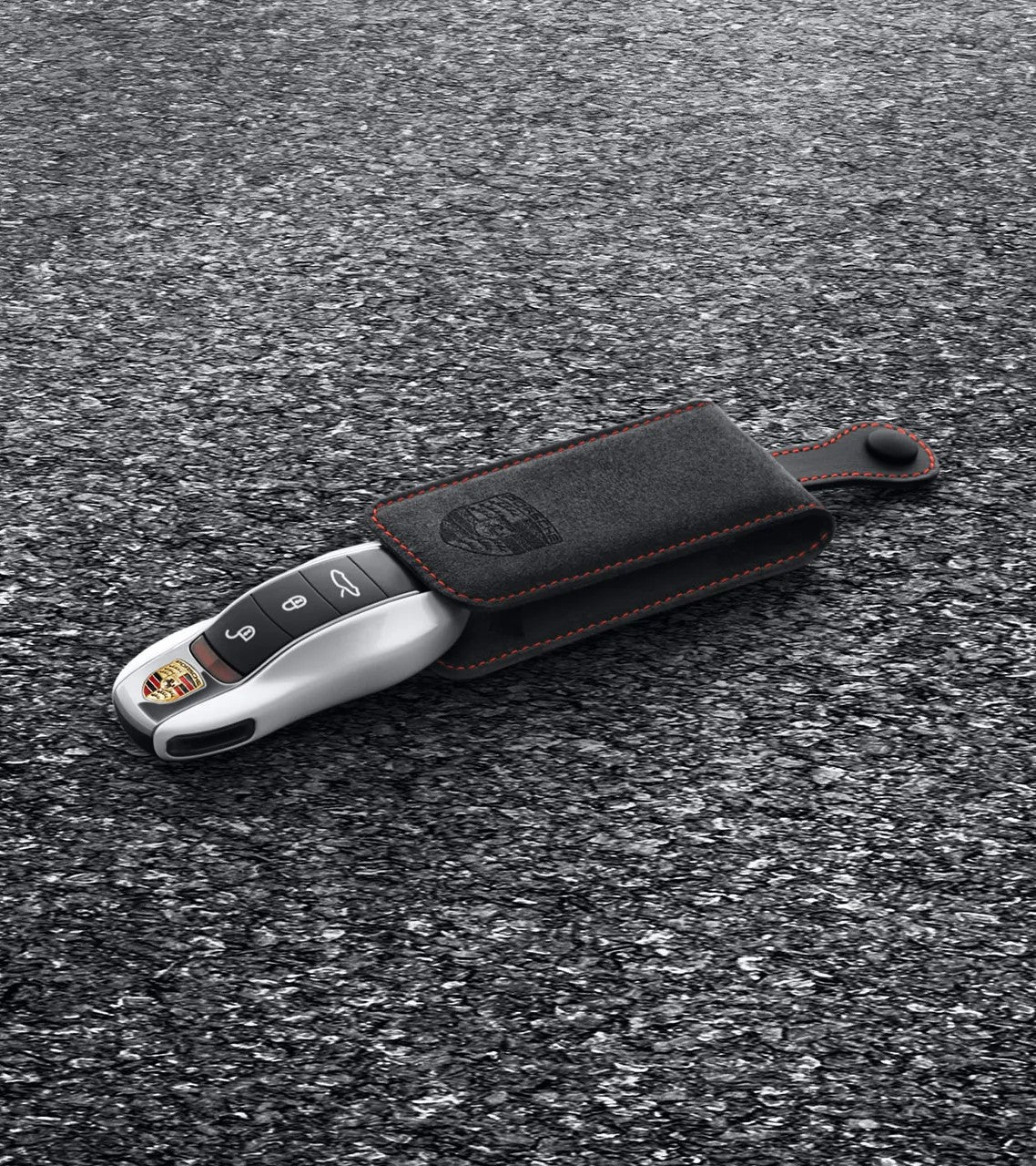 Porsche Key Pouch in Alcantara® for 718/911/Panamera/Macan/Cayenne | Porsche Design