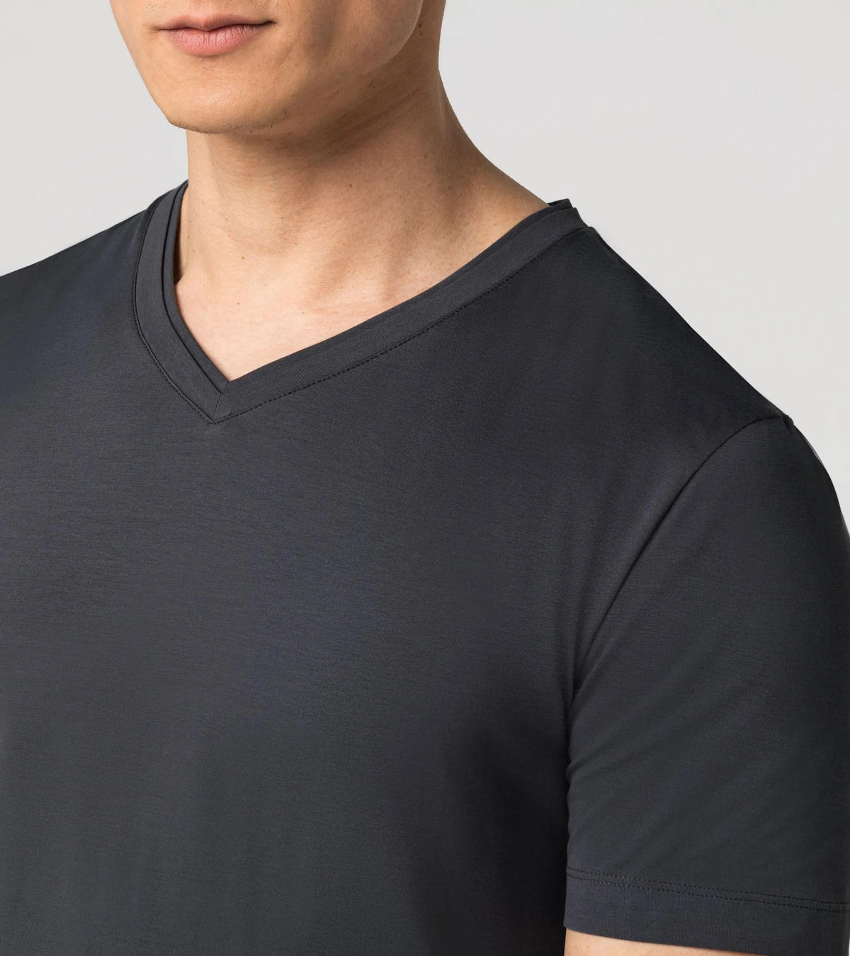 V-Neck Tee | Porsche Design