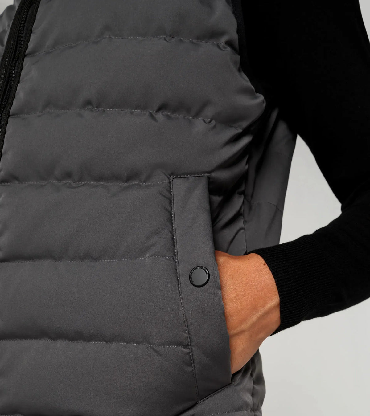 Active lightweight vest | Porsche Design