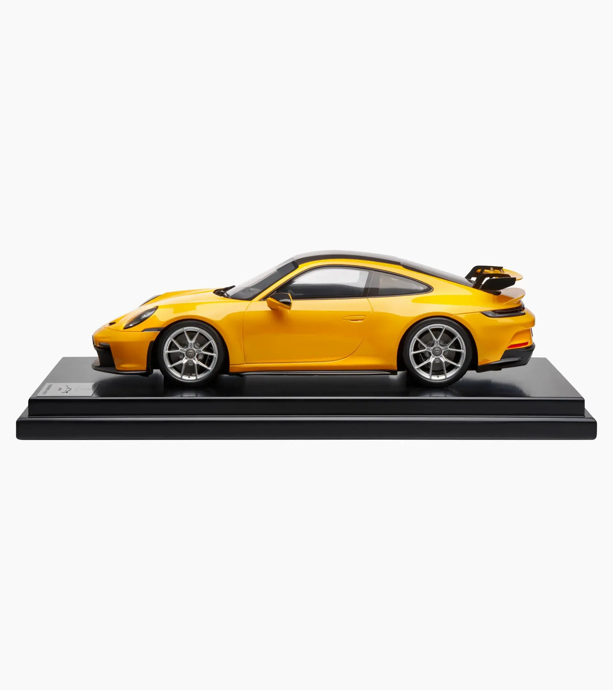 Porsche 911 GT3 (992) signal yellow – Limited edition | Porsche Design