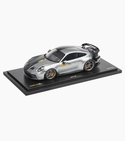Porsche 911 GT3 30Y Supercup | Porsche Design